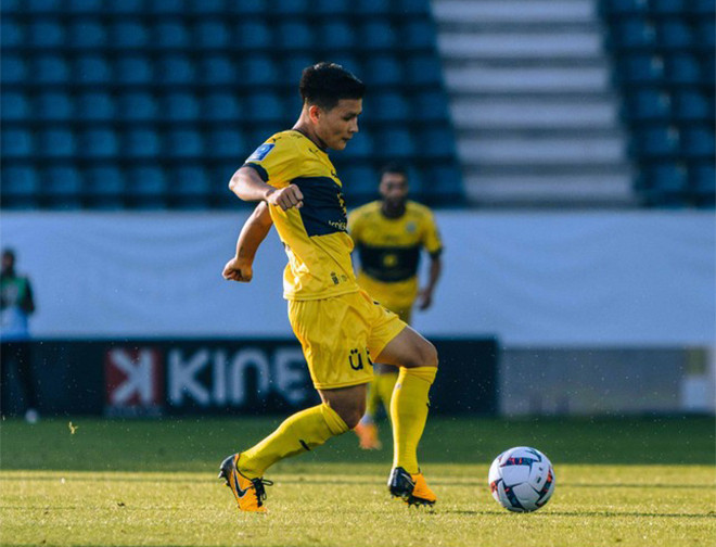 Báo Pháp: Không có lời chào ấn tượng từ 'Messi Việt Nam' - 2