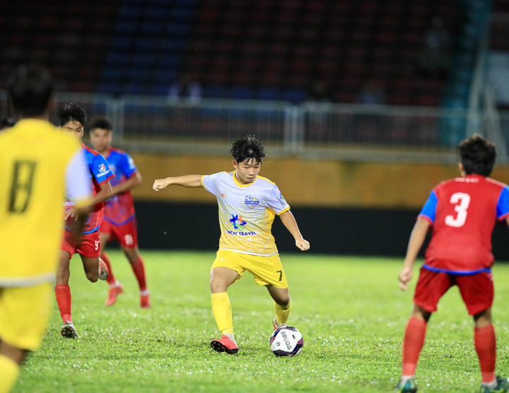 SLNA thắng tưng bừng trong ngày khai mạc VCK U15 Quốc gia - Next Travel 2022 - 2