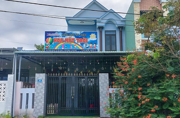 Rút giấy phép cơ sở mầm non có cô giáo hất cùi chỏ vào mặt bé trai - 2