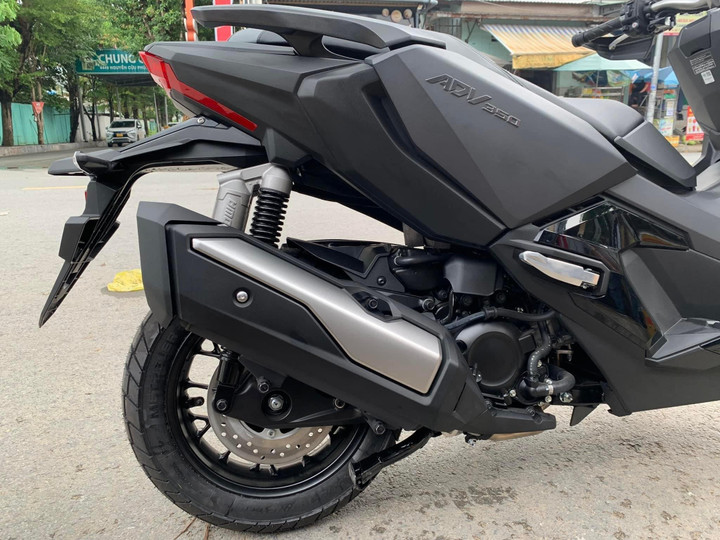 Honda, ADV 350, xe tay ga ảnh 6 Honda ADV 350 xuất hiện ở Việt Nam - 5