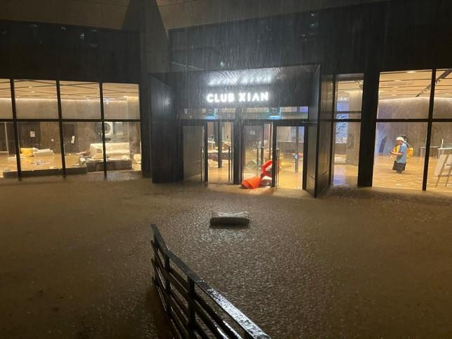 Hàn Quốc: Mưa lớn kỷ lục ở Seoul khiến 7 người thiệt mạng - 6