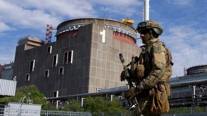 Liên Hợp Quốc cảnh báo hậu quả thảm khốc tại nhà máy hạt nhân ở Ukraine - 1