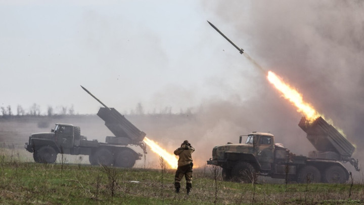 Đại sứ Trung Quốc: Mỹ muốn xung đột Nga - Ukraine kéo dài - 1