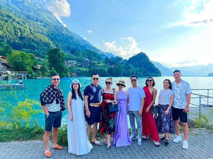 Sao Việt 12/8: Lê Âu Ngân Anh lần đầu hé lộ gương mặt chồng sắp cưới - 4