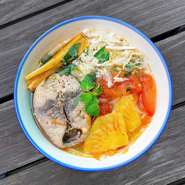 Xuýt xoa thưởng thức món bún cá đặc sản miền Trung đã ăn là khó lòng dừng đũa - 1