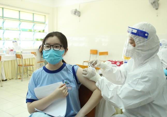 TP.HCM: Nguy cơ dịch COVID-19 bùng phát, trẻ em là F0 nhập viện tăng - 2