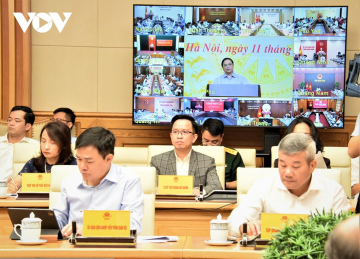 Thủ tướng: Lắng nghe để hành động quyết liệt hỗ trợ doanh nghiệp - 3