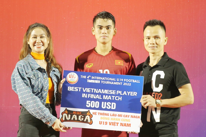 Khuất Văn Khang: Viên ngọc quý của U19 Việt Nam - 1