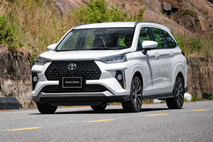 10 ô tô bán chạy nhất tháng 7/2022: Mitsubishi Xpander bán gần 3.000 xe - 3