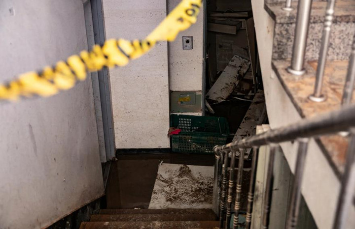 Nhà bán hầm và trận lũ lịch sử bóc trần mặt tối cuộc sống người nghèo Hàn Quốc - 1