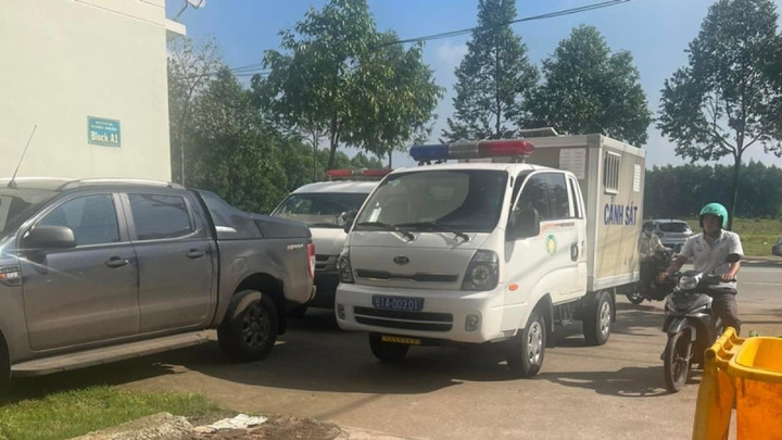 HLV tennis ở Bình Dương chết bất thường, nghi rơi từ tầng 4 chung cư - 2