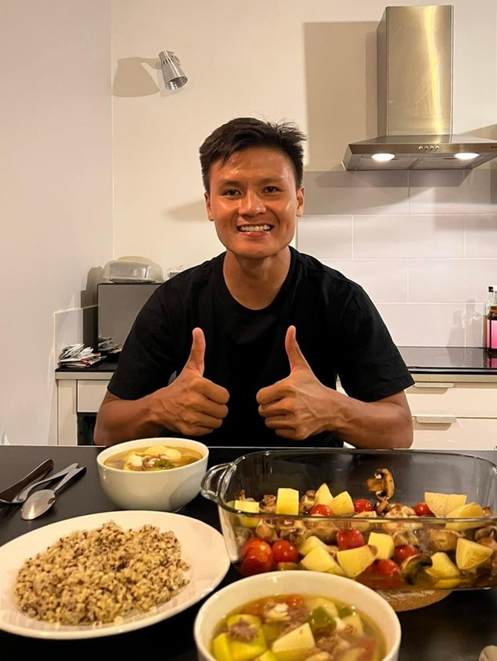 Quang Hải và lễ Vu Lan báo hiếu đầu tiên xa vòng tay của mẹ - 3