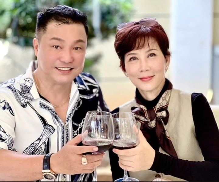 Diễm Hương và Lý Hùng hội ngộ gần đây.