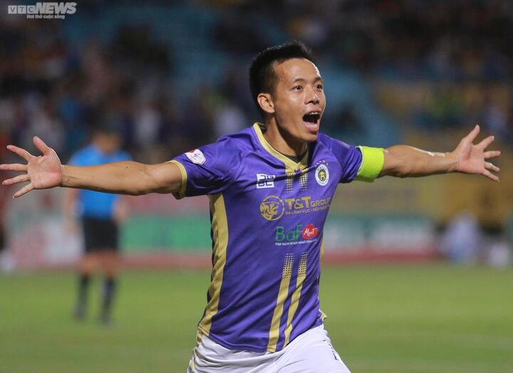 Đánh bại HAGL, Hà Nội FC vô địch lượt đi V-League 2022 - 2