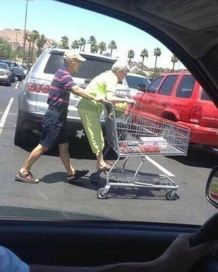 Khi các cặp đôi chứng minh 'đâu ai muốn là người bình thường khi yêu' - 10