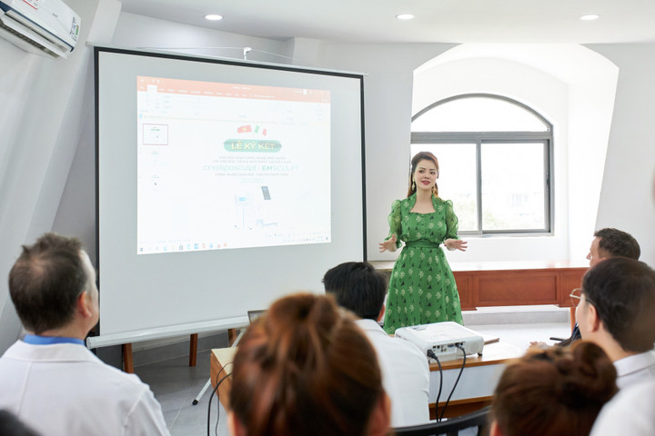 Her&Me Beauty Center nỗ lực gìn giữ nét đẹp tự nhiên của người phụ nữ - 3