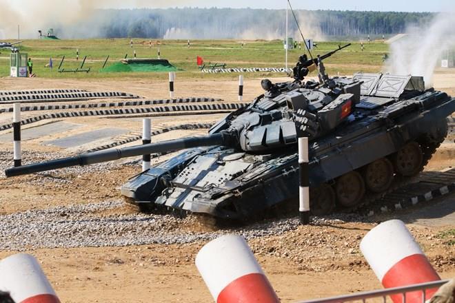 Ảnh: Đội tuyển xe tăng Việt Nam thi đấu lượt đầu tiên ở Army Games - 6
