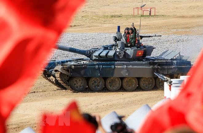 Ảnh: Đội tuyển xe tăng Việt Nam thi đấu lượt đầu tiên ở Army Games - 8