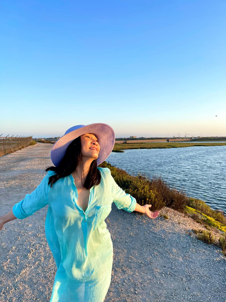 Sao Việt 17/8: Lâm Bảo Châu muốn 'tắc thở' vì đường cong của Lệ Quyên - 2