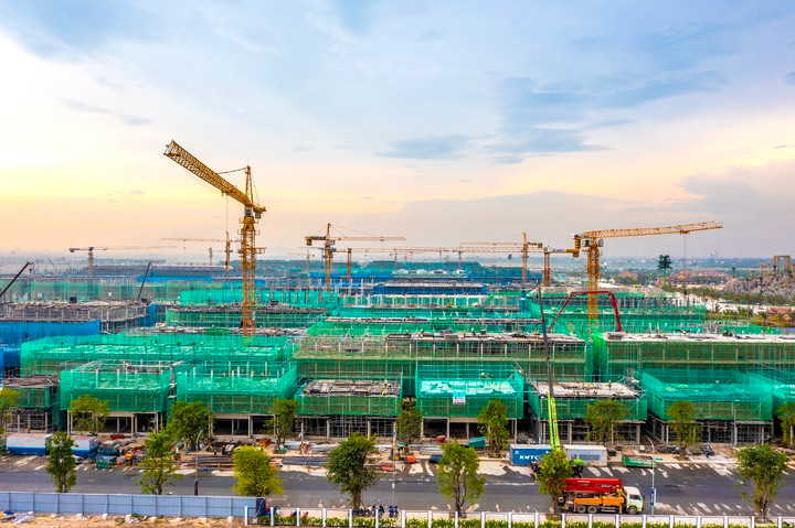 Trẻ nhỏ thích thú trước xứ sở diệu kỳ tại Vinhomes Ocean Park 2 – The Empire - 3