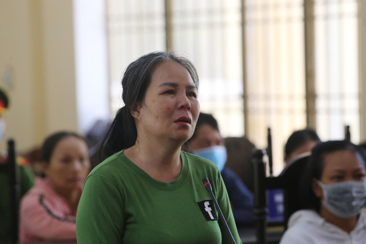 Cột em trai vào gốc cây dẫn đến chết ngạt, người phụ nữ ở Quảng Nam lĩnh án - 1