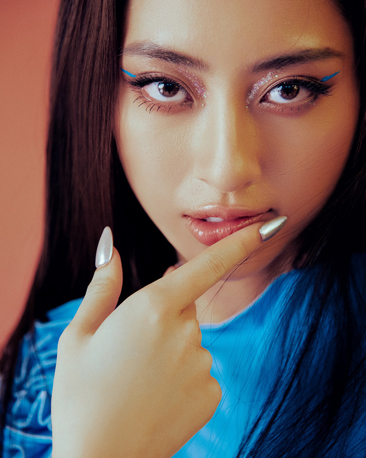 Hình ảnh phá cách của Lương Thuỳ Linh khi vừa kết thúc nhiệm kỳ hoa hậu - 6