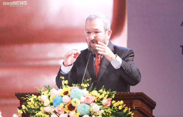 Cựu Thủ tướng Israel: Bộ trưởng Giáo dục của chúng tôi lên truyền hình giảng bài - 2