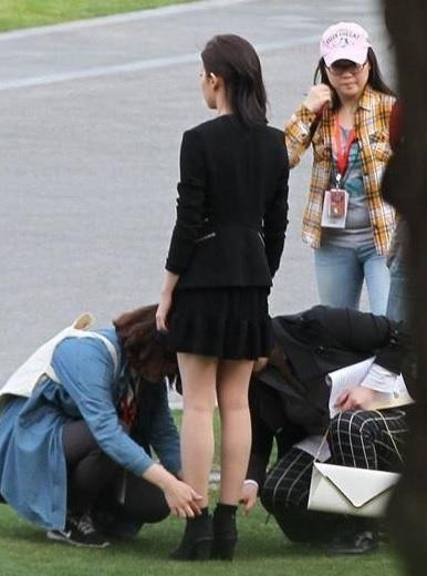 Nhiều sao Hoa ngữ bị 'ném đá' khi coi trợ lý như đầy tớ - 3