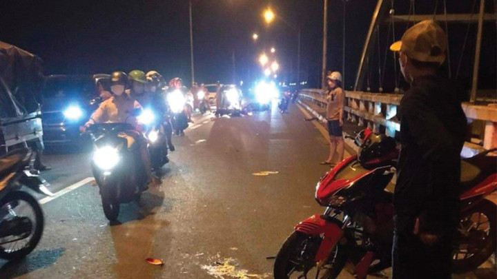 Đại úy công an ở Long An bị xe máy tông khi đang bảo vệ hiện trường đã qua đời - 1