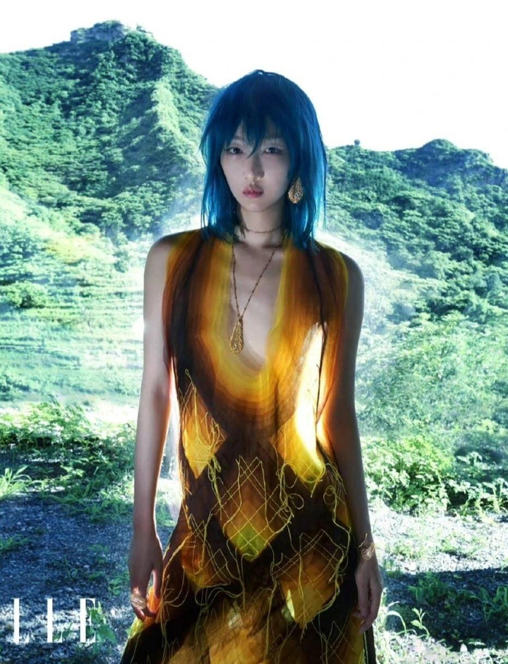 Vẻ đẹp siêu gợi cảm của 'Mưu nữ lang' Châu Đông Vũ trên tạp chí - 4