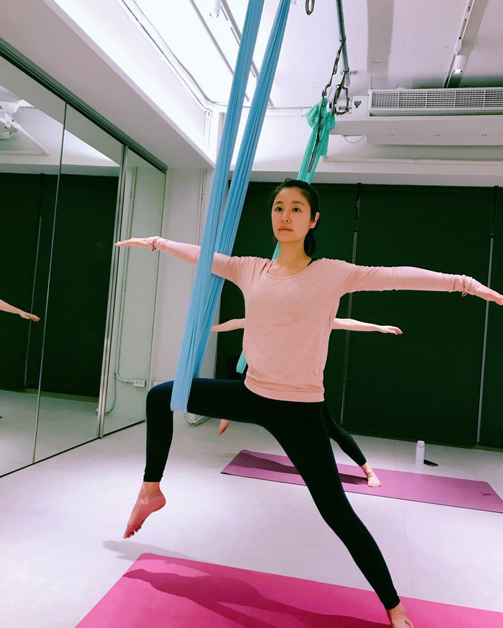 Sắc vóc tuổi 46 của Lâm Tâm Như khiến fan 'sốt điên đảo' - 3