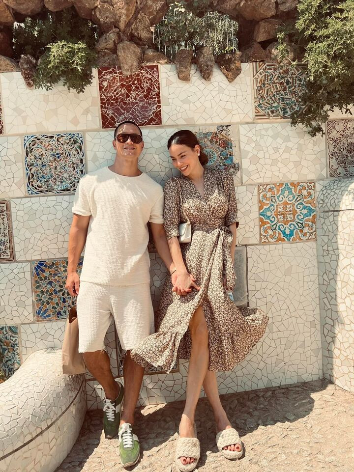 Sao Việt 18/8: Kim Lý nịnh mẹ vợ bằng tiếng Việt cực khéo - 2