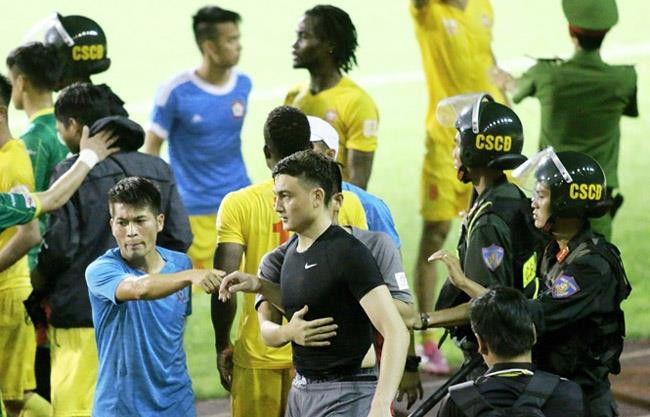 Đặng Văn Lâm - Từ việc viết tâm thư cầu cứu đến hành trình xuất ngoại tuyệt vời - 2