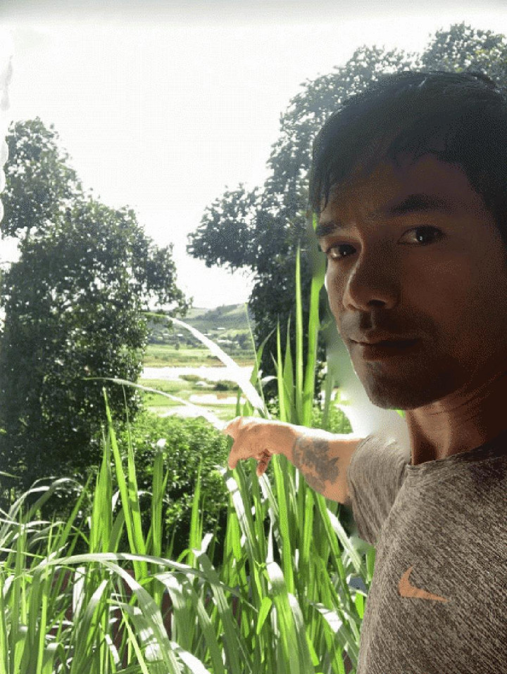 Cuộc sống làm rẫy, nuôi gà của Quán quân Vietnam Idol sau 10 năm đăng quang - 2