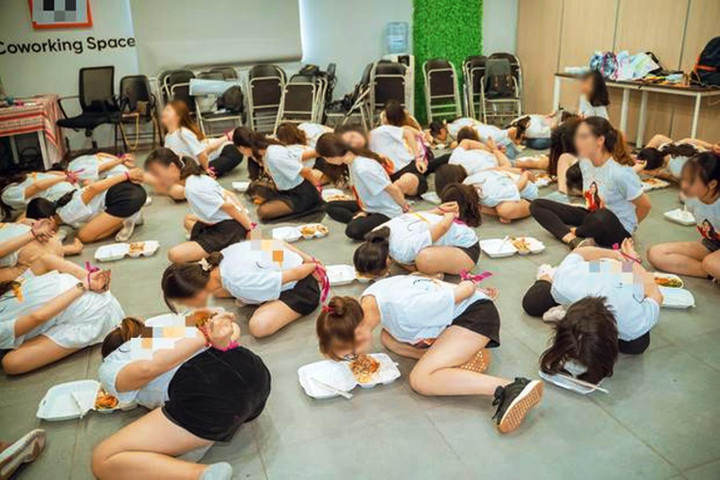 Đằng sau những lớp học làm giàu 'siêu cấp' quái dị - 3