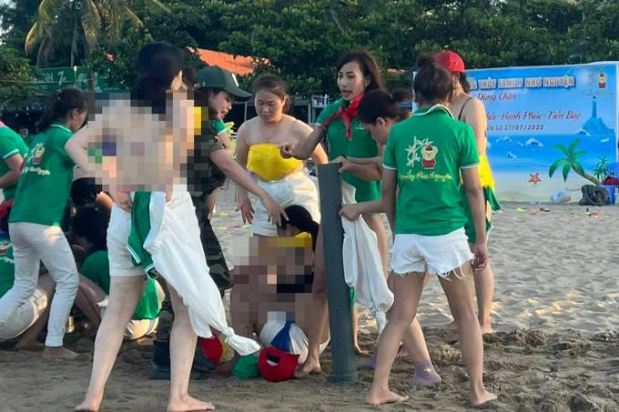 Đằng sau những lớp học làm giàu 'siêu cấp' quái dị - 4