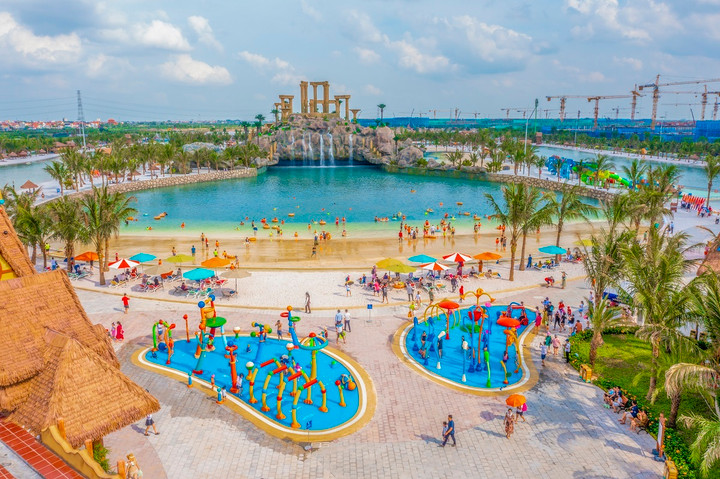 Cư dân Vinhomes hết lời khen ngợi lễ hội biển Summer Dream - 5