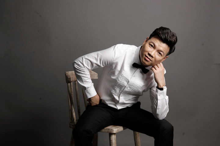 Ca sĩ Vũ Thắng Lợi: Tôi có một sự nghiệp và gia đình mà nhiều người mơ ước - 1