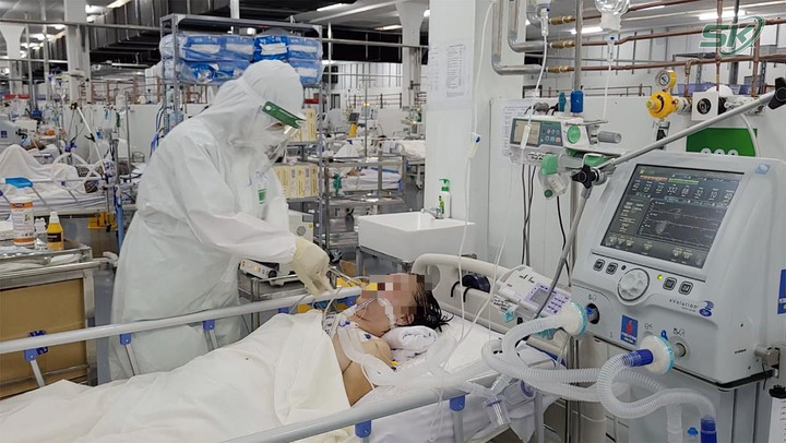 Thứ trưởng Y tế: Bệnh nhân COVID-19 nặng tăng rõ rệt - 1