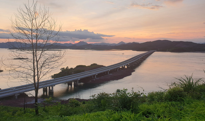 Ảnh: Toàn cảnh cao tốc Vân Đồn - Móng Cái trước ngày thông xe - 11