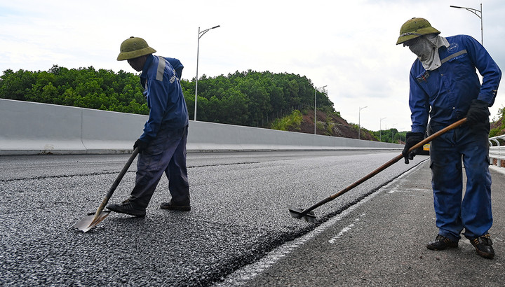 Ảnh: Toàn cảnh cao tốc Vân Đồn - Móng Cái trước ngày thông xe - 20