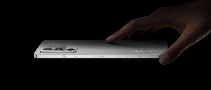 Lenovo Legion Y70: Màn hình 144Hz, Snapdragon 8+ Gen 1, giá từ 11,4 triệu đồng - 1