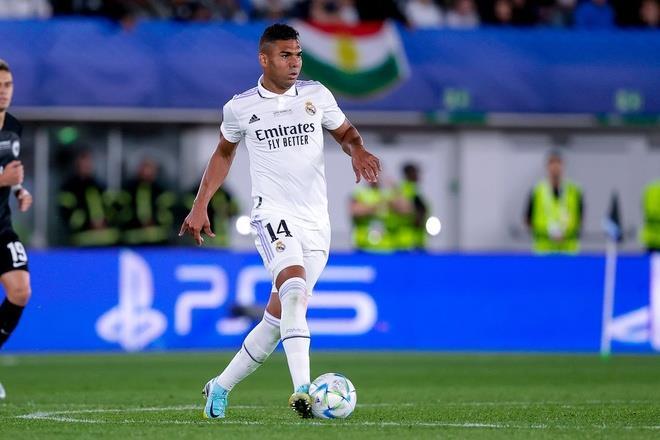 Erik Ten Hag bớt ảo tưởng khi chiêu mộ Casemiro - 1