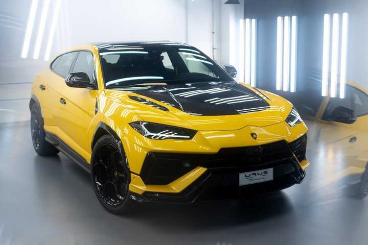 Lamborghini Urus Performante có giá 16,5 tỷ đồng tại Việt Nam - 17