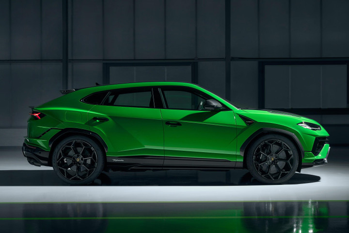 Lamborghini Urus Performante có giá 16,5 tỷ đồng tại Việt Nam - 4