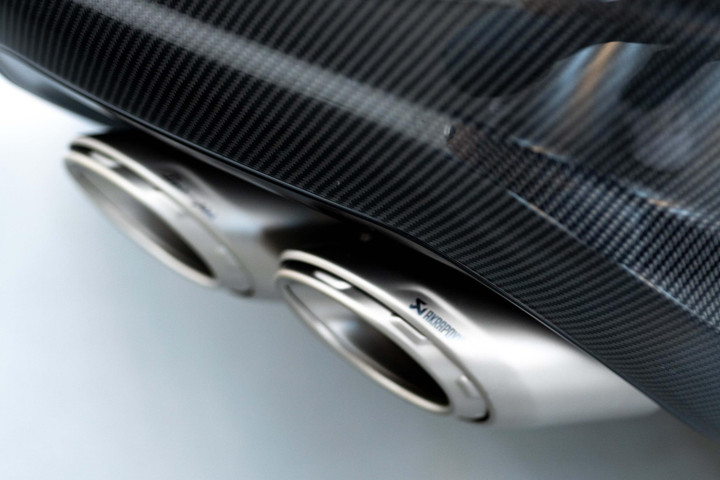 Lamborghini Urus Performante có giá 16,5 tỷ đồng tại Việt Nam - 11