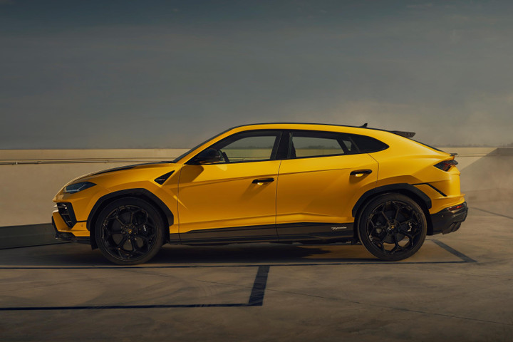 Lamborghini Urus Performante có giá 16,5 tỷ đồng tại Việt Nam - 18