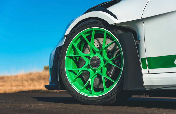 Porsche 911 GT3 RS có thêm phiên bản đặc biệt - 9