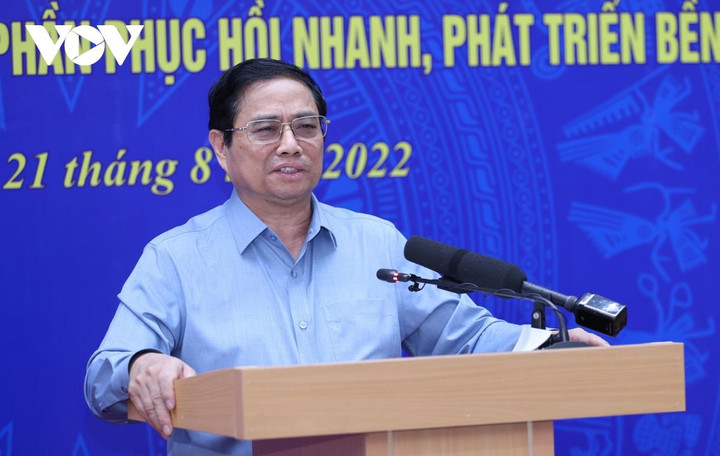 Thủ tướng: Phát triển toàn diện y tế, không phân biệt công lập hay tư nhân - 1