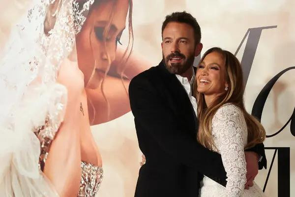 Đám cưới Jennifer Lopez và Ben Affleck ngập sắc trắng - 11
